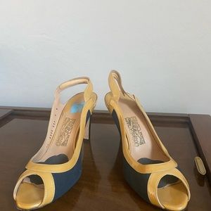 Vintage Salvatore Ferragamo peep toe sling backs